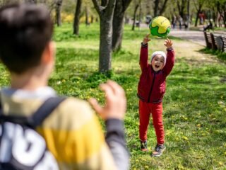 Menghidupkan Kenangan Masa Kecil di Taman