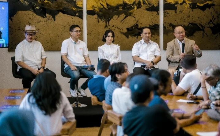 Rasakan keindahan Jazz di IGMJ 2025 di Golo Mori, Labuan Bajo. Nikmati penampilan musisi ternama dalam suasana eksotis!