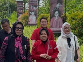 Anggota DPRD Provinsi Banten dari Fraksi PDI Perjuangan Abraham Garuda Laksono mendukung penuh perhelatan Sarasehan Kebangsaan bertajuk “Perempuan Berdaya, Indonesia Raya” yang digelar DPD PDI Perjuangan, Minggu, 22 Juni 2025.